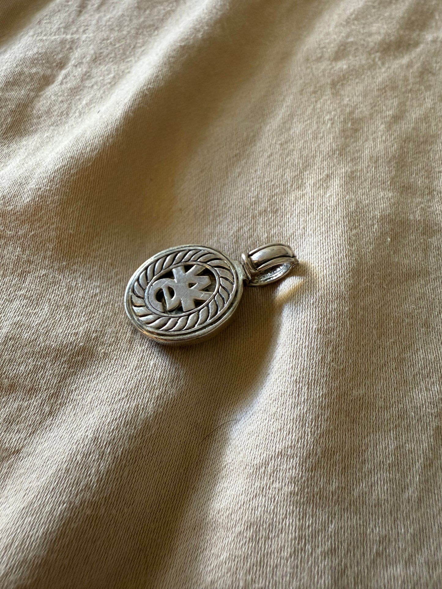 Vintage Sterling Silver Peridot Pendant